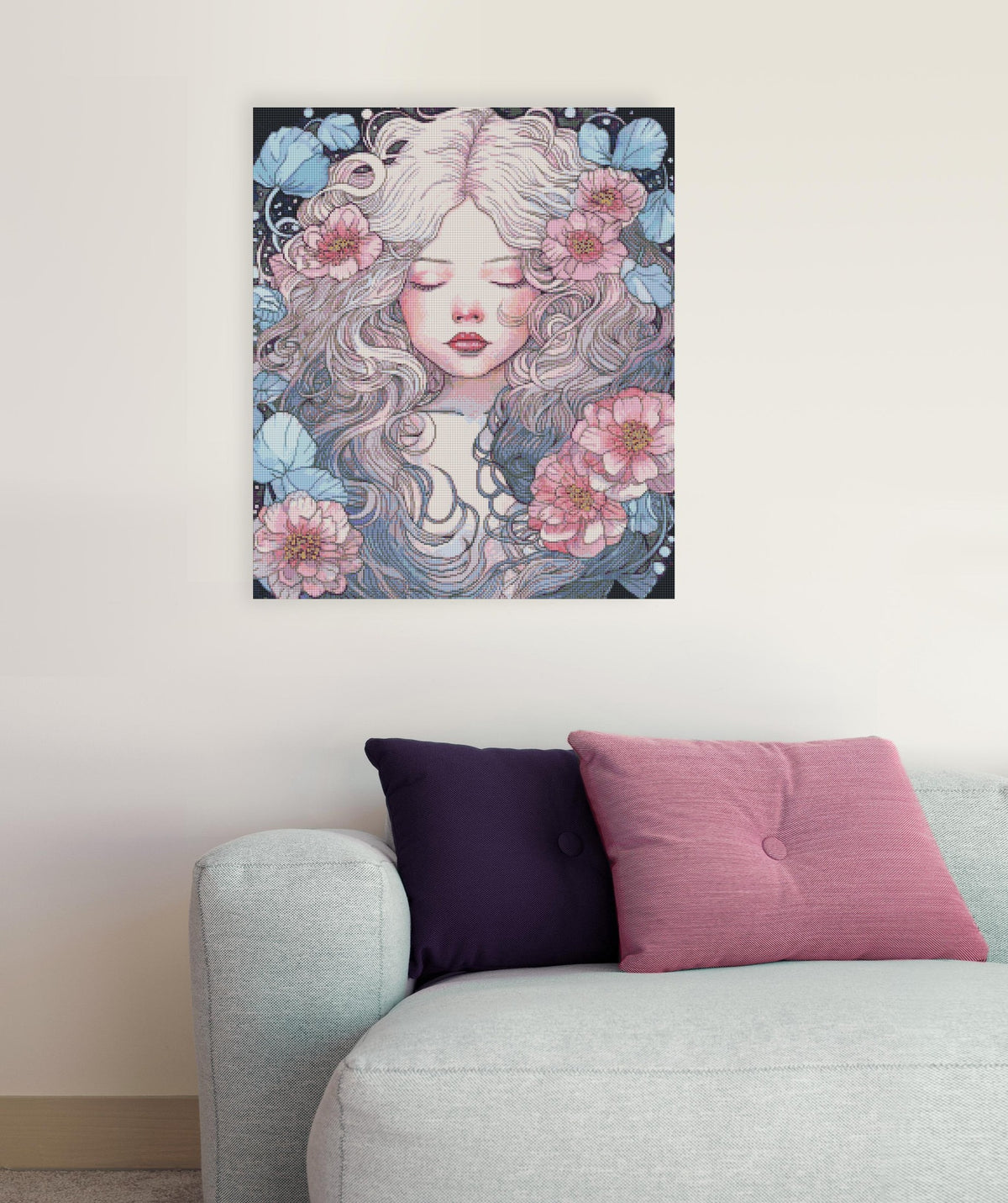 Romantisches Diamond Painting mit liegendem Mädchen und floralen Haardetails als verträumte Wanddekoration für Romantik- und Blumenliebhaber