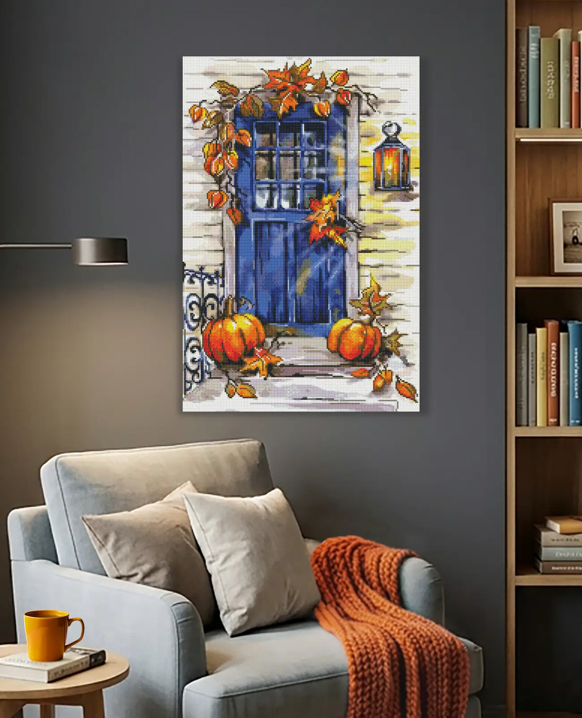 Diamond Painting Herbstbild mit blauer Tür, Kürbissen und Herbstlaub als gemütliche Wanddekoration